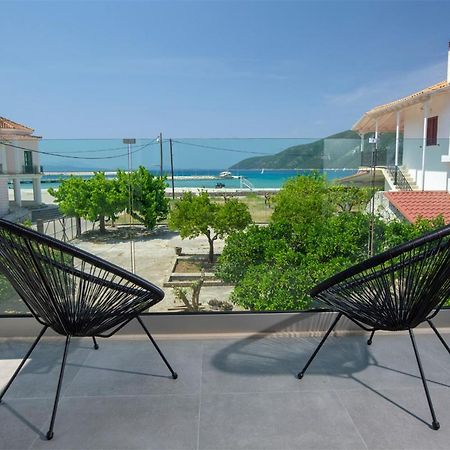 Seascape Villas Vassiliki - Beachfront Villas Vasilikí Exterior foto