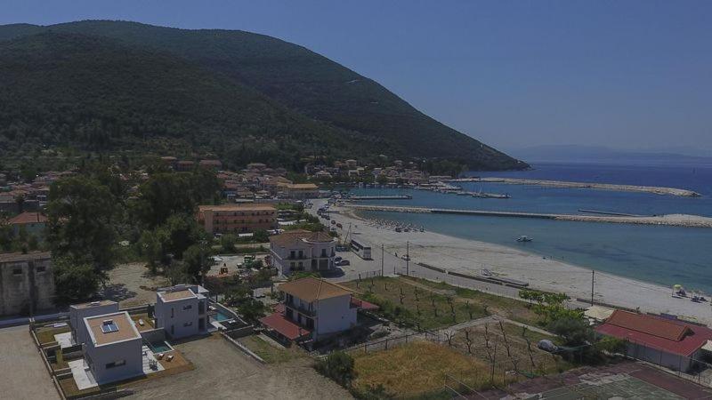Seascape Villas Vassiliki - Beachfront Villas Vasilikí Exterior foto