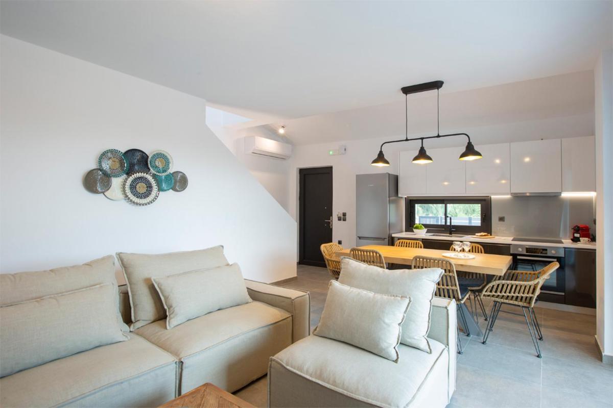 Seascape Villas Vassiliki - Beachfront Villas Vasilikí Exterior foto